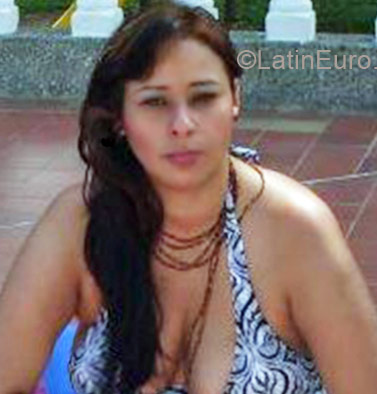 Date this charming Colombia girl Diana from Medellin CO8826