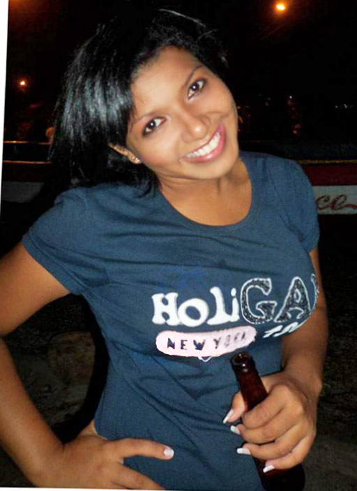 Date this gorgeous Colombia girl Skarle from Cartagena CO8922