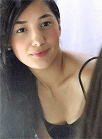 Date this hot Colombia girl Laura from Medellin CO8931