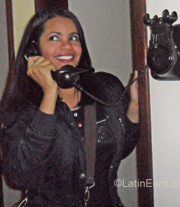 Date this sultry Brazil girl Ana Paula from Sao Paulo BR9385