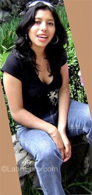 Date this good-looking Mexico girl Arual from Toluca MX573