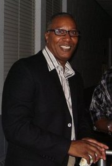 Date this voluptuous United States man Mkb137 from Flint US12030