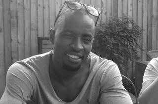 Date this happy United Kingdom man Batsiedd from London GB599