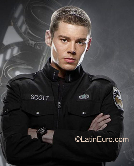 Date this good-looking United States man Scott300 from Alloway US12149