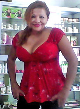 Date this fun Colombia girl Lucia76 from Cali CO9226