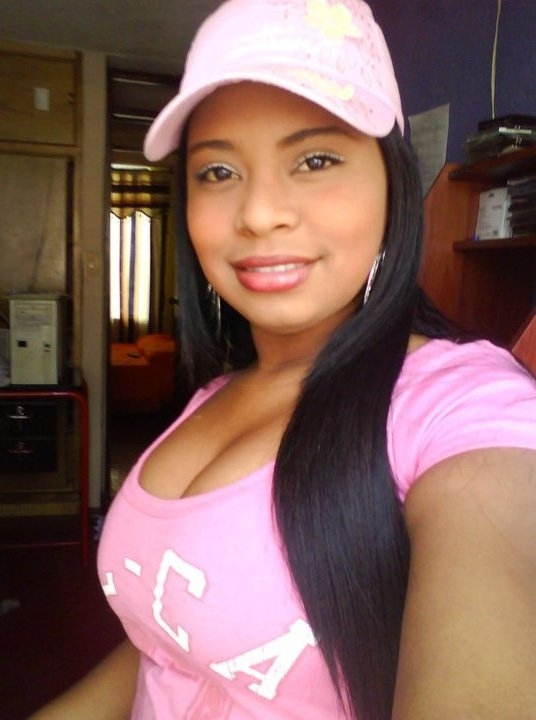 Date this beautiful Colombia girl Johana from Manizales CO9227