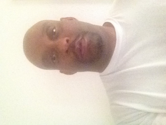 Date this georgeous United States man MrT4u from Queens US12192