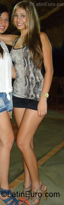 Date this georgeous Colombia girl Candy from Sincelejo CO9254