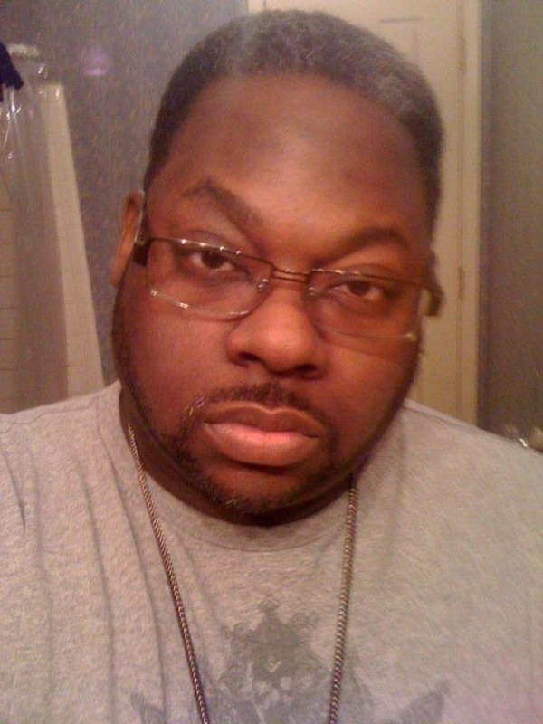 Date this athletic United States man Ruffian from Jacksonville US12229