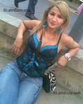 athletic Colombia girl Marly from Armenia CO9313