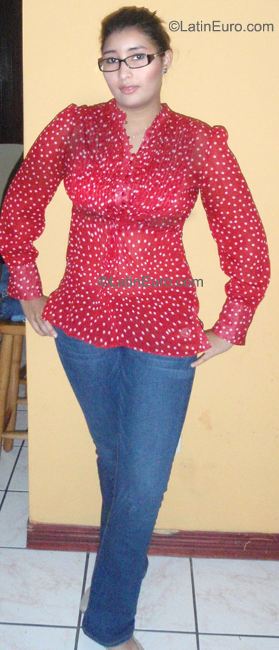 Date this cute Costa Rica girl Olga Maria from San Jose CR180