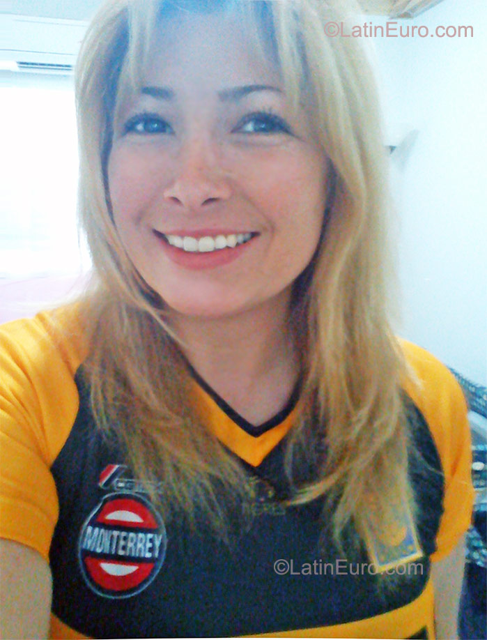 Date this fun Mexico girl Marcela from Monterrey MX630