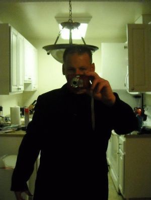 Date this gorgeous United States man Justin from San Diego US12329