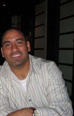 Date this young United States man Kenny from Arlington US12345