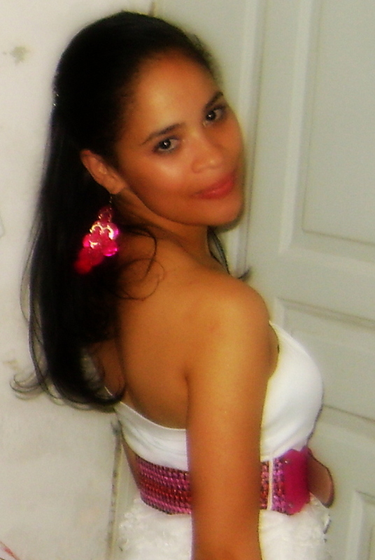 Date this charming United States girl Tatamona from Florida US12443