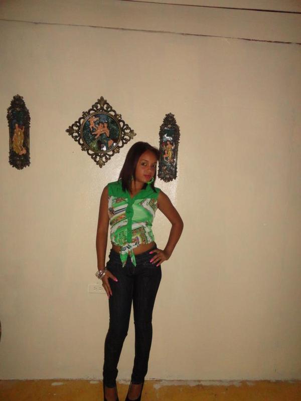 Date this beautiful Dominican Republic girl Dania from Santiago DO10558