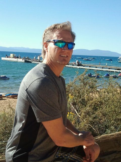 Date this stunning United States man Wabo from San Salvador SV37