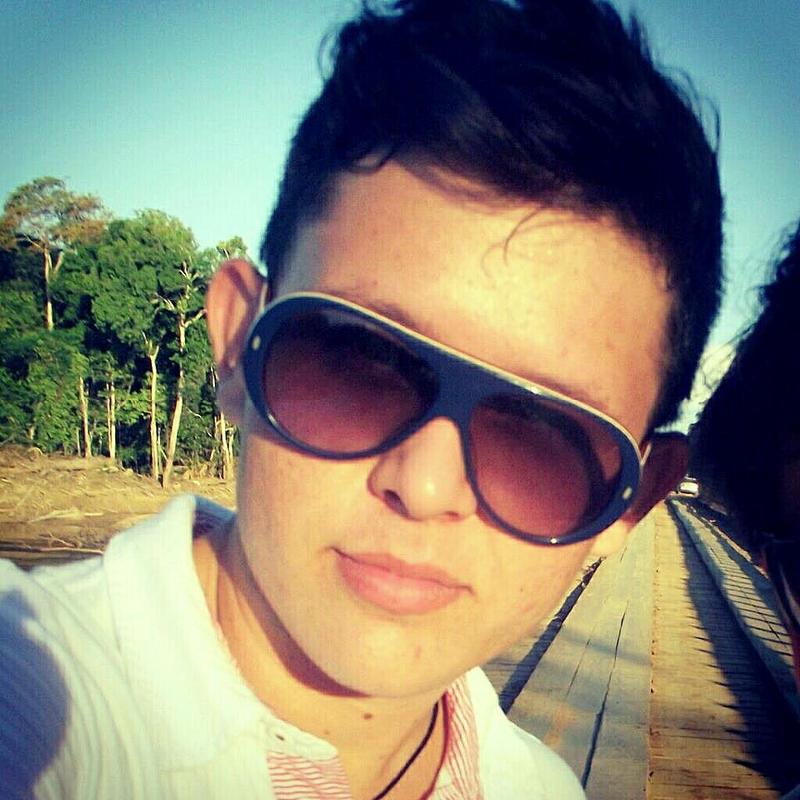 Date this hard body Brazil man Tiago from Porto Velho BR6452