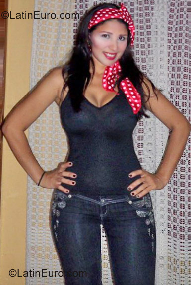 Date this charming Colombia girl Sandra from Barranquilla CO9601