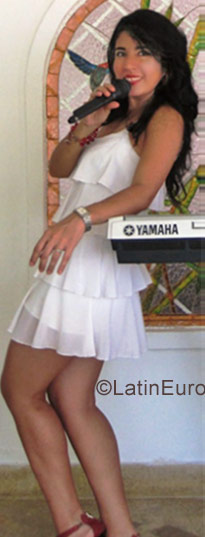 Date this tall Colombia girl Liy from Cali CO9654