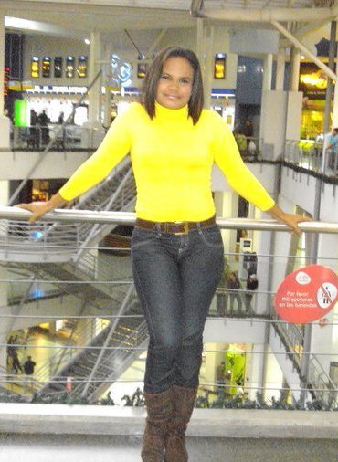 Date this charming Colombia girl Cindy from Barrnquilla CO9689