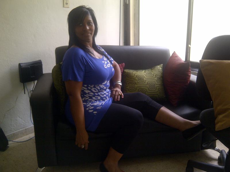 Date this tall Dominican Republic girl Karela from Dominican Republic DO10645