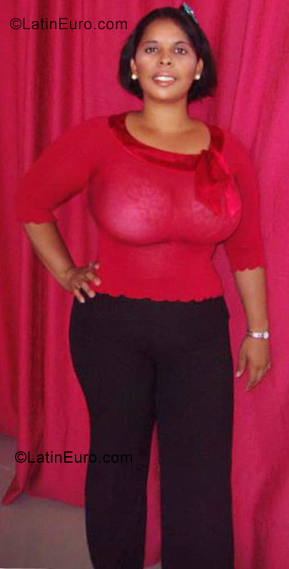 Date this funny Dominican Republic girl Evelyn from Puerto Plata DO10650