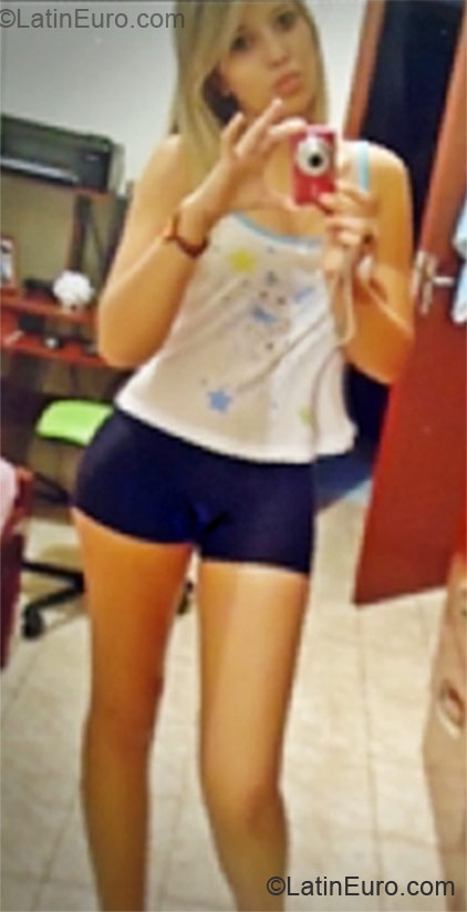 Date this delightful Brazil girl Indai from Brasília BR7965