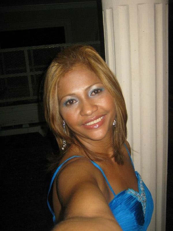 Date this beautiful Dominican Republic girl Rosa from Santo Domingo DO10664