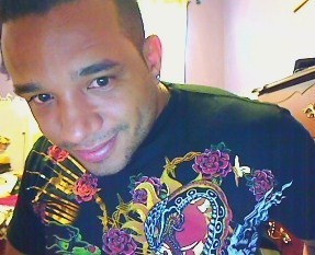 Date this good-looking Canada man Tharius from Toronto CA490