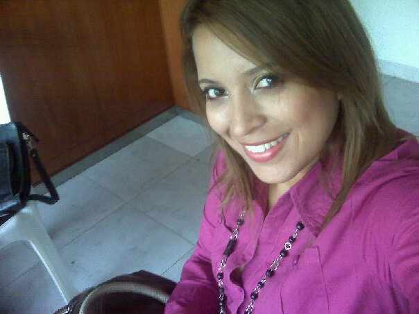 Date this hot Colombia girl Paito from Cali CO9857