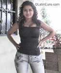 nice looking Colombia girl  from Bogota CO9928
