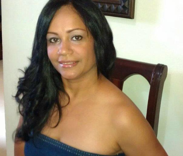 Date this beautiful Dominican Republic girl Irys from Santiago DO10796