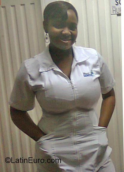 Date this fun Colombia girl Maricruz from Cali CO10043