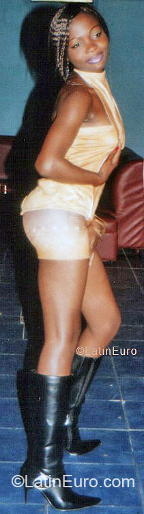 Date this georgeous Cameroon girl Diana Flora from CM128 CM129