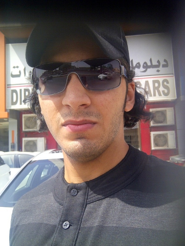 Date this voluptuous Saudi Arabia man Mido from Jeddah SA14