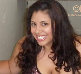 Date this exotic Colombia girl Wen.pahe from Medellin CO10143