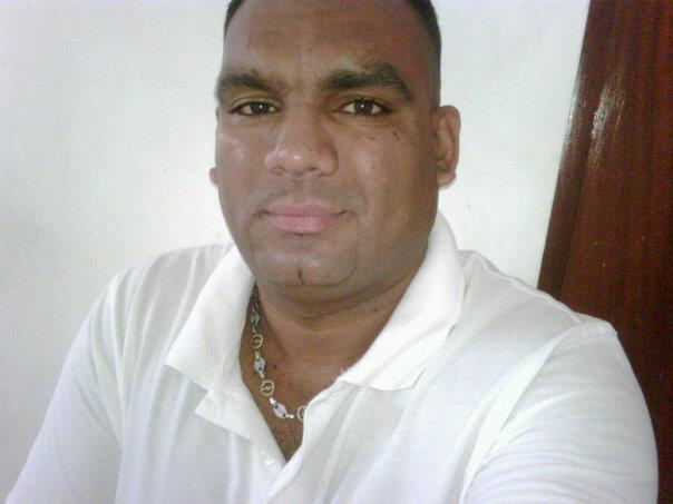 Date this delightful Dominican Republic man Yunior23 from Santiago DO11042