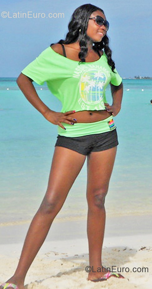 Date this lovely Jamaica girl Sherricka from Clarendon JM533