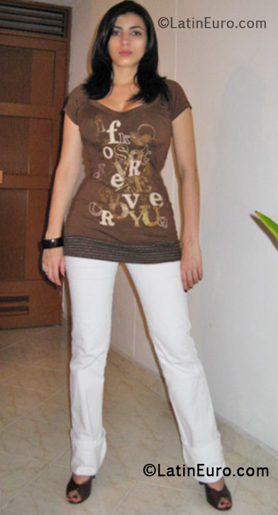 Date this delightful Colombia girl Luz from Medellin CO10386