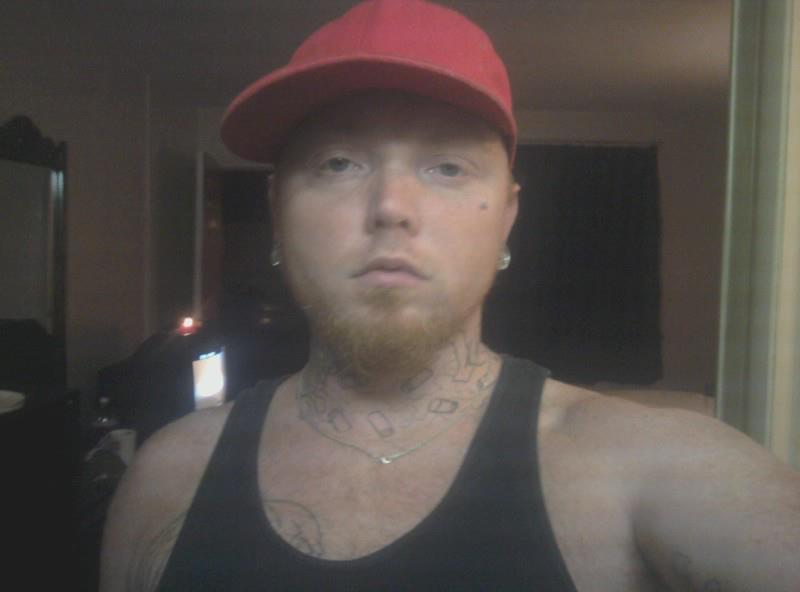 Date this athletic United States man Terry from Mount Juliet US13037