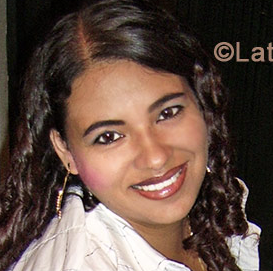 Date this young Colombia girl Viviana from Cali CO10547