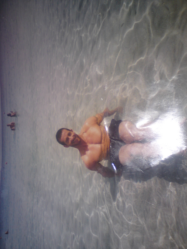 Date this nice looking United Kingdom man Jon from London GB661