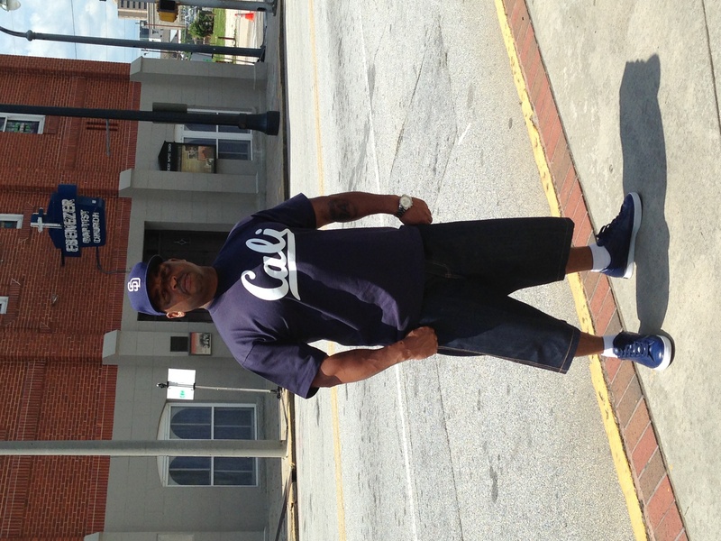 Date this charming United States man Darrell from San Diego US13117