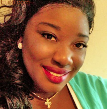 Date this tall United States girl Lil from Queens US13158