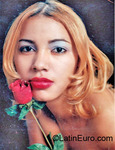 nice looking Dominican Republic girl Carolina from Santiago De Los Caballeros. DO11499