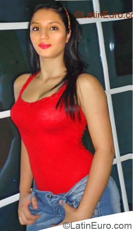 Date this tall Colombia girl Diana marcela n from Cali Valle CO10779