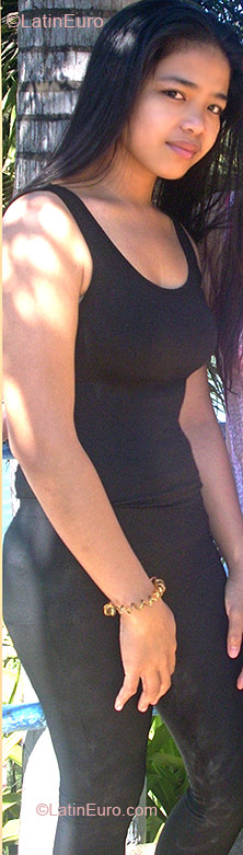 Date this fun Philippines girl Maria from San Fernando PH482