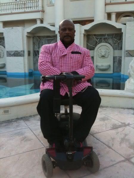 Date this athletic United States man Mcgj3871 from Beverly Hills US13400