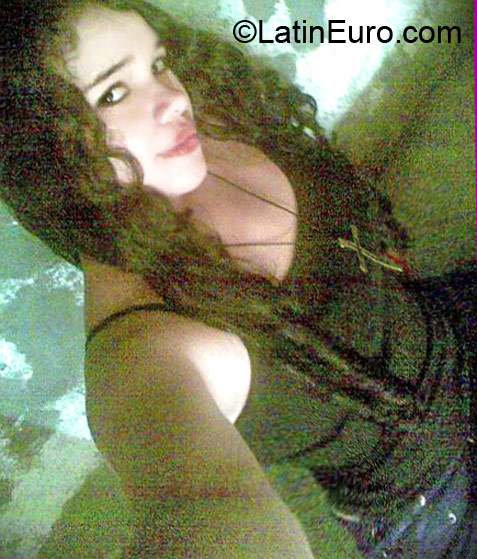 Date this funny Colombia girl Gina from Ibague CO10890